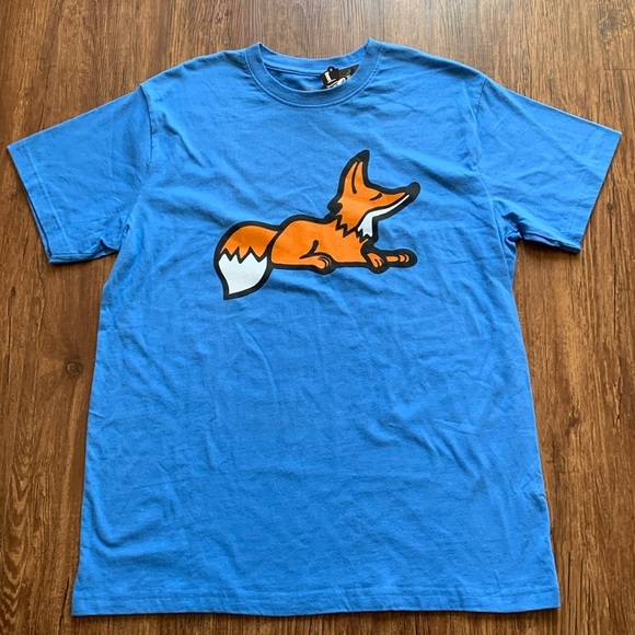 Akoo T-Shirt Classic Snobby Tee Blue Size Large NWT - Picture 1 of 6